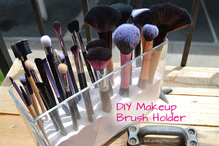 DIY Makeup Brush Holder 