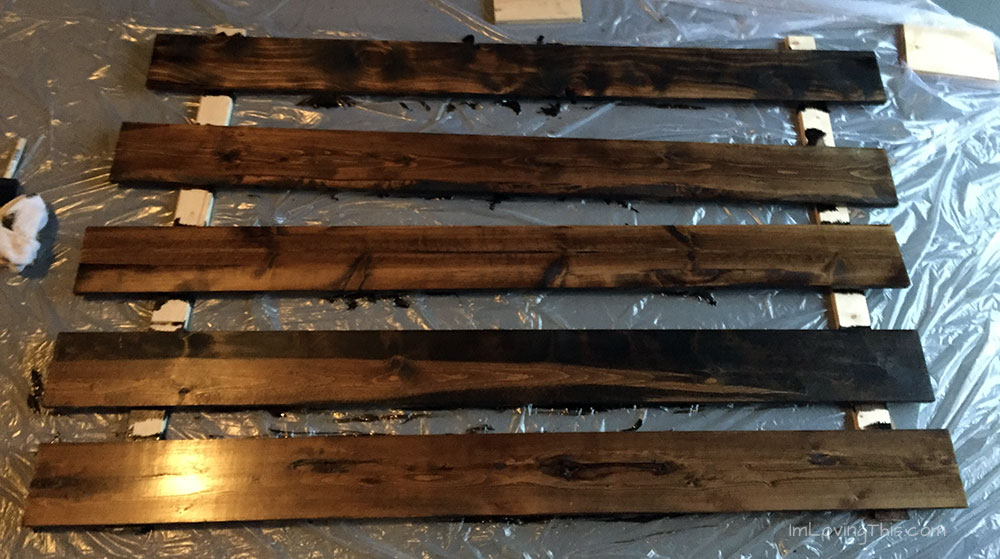 Inexpensive DIY Rustic Headboard - Easy DIY Headboard