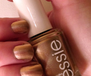 Essie Penny Talk Swatch & Review