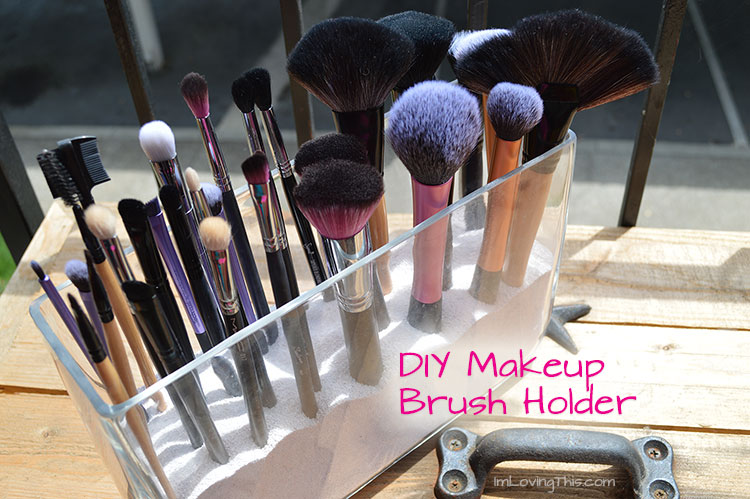 DIY Makeup Brush Holder