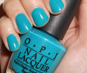 OPI – Fly Swatch